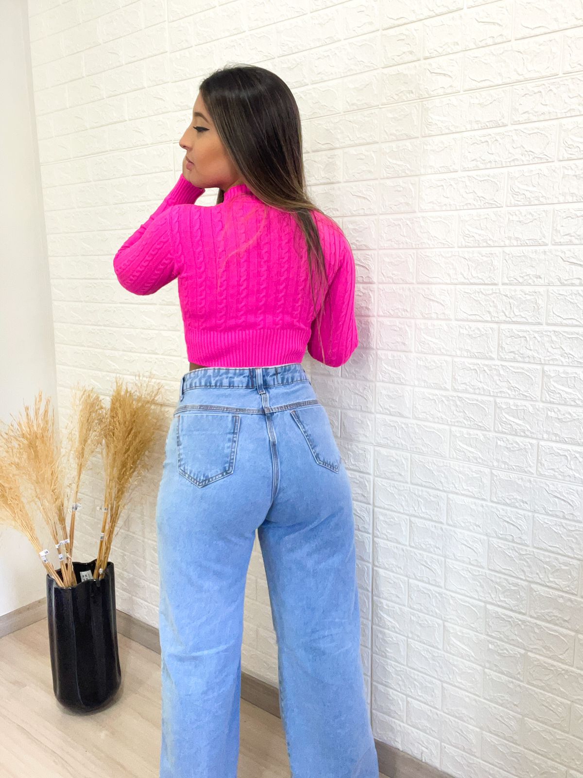 Calça jeans wide lavagem clara - Imagem 3