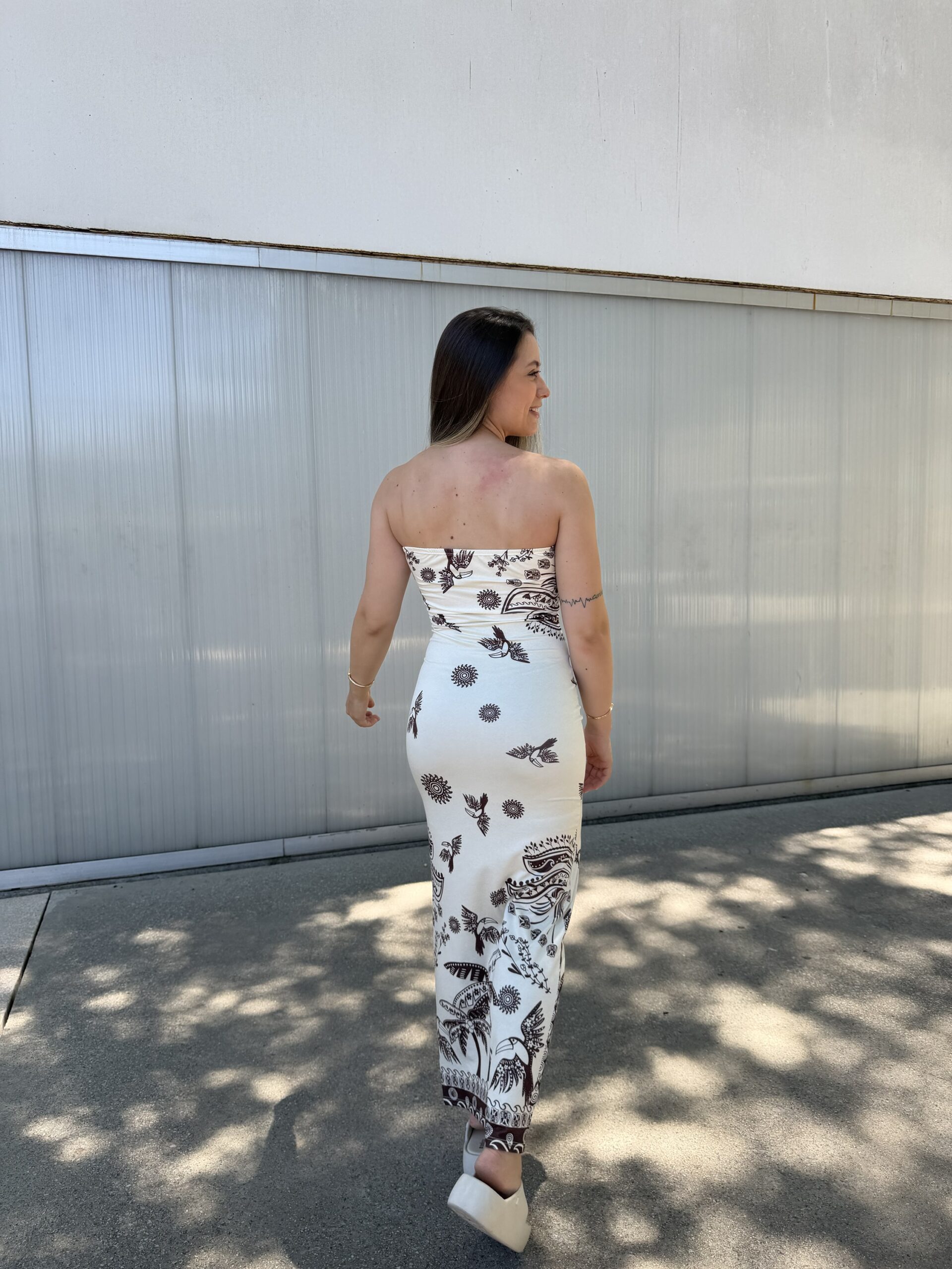 Vestido Naomi Tomara que Caia Tropical - Imagem 2